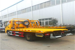 罗源附近拖车救援搭电